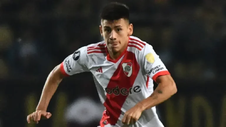 River Plate Claudio Echeverri