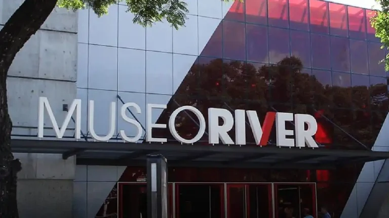Museo River River Plate